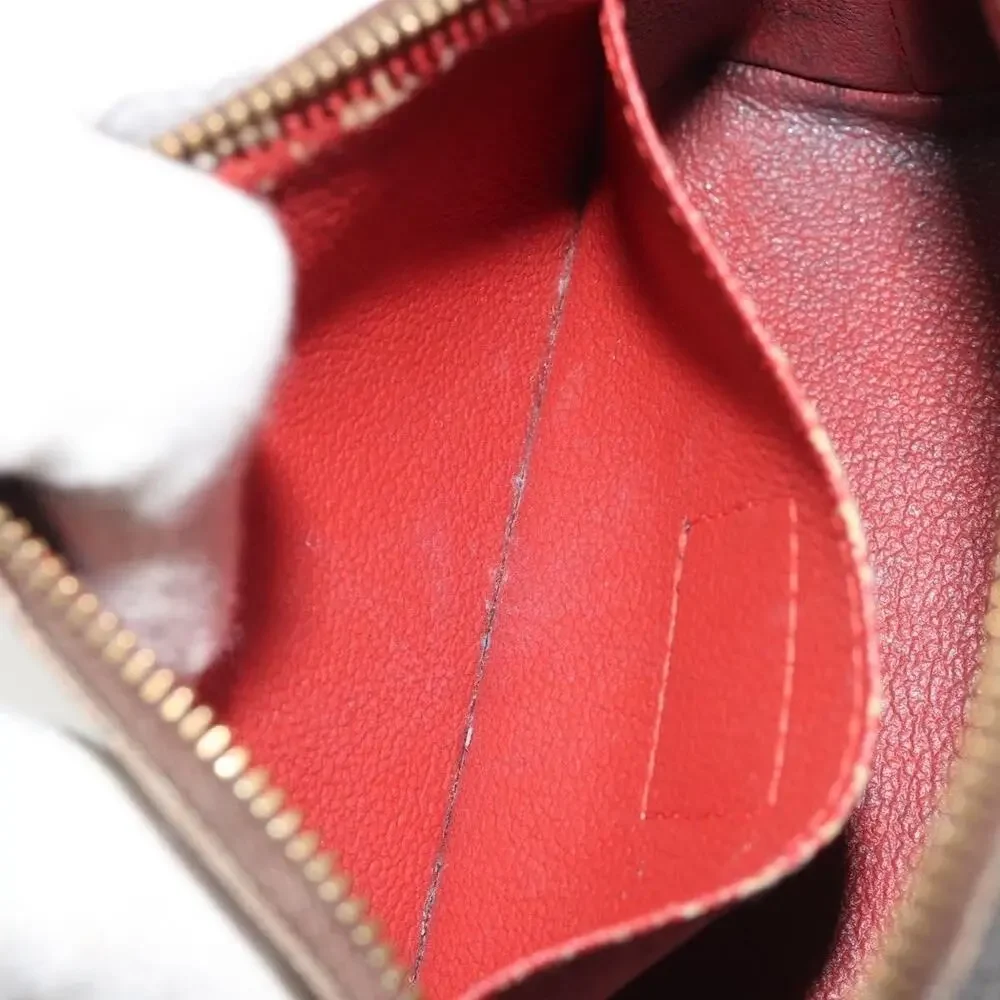 Louis Vuitton height width